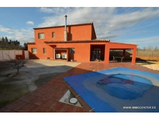 ALT EMPORDA: Beautiful semi-detached..