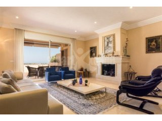 Apartment For Sale In Nueva Andalucia..