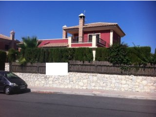 3 Bedrooms - Villa - Alicante - For Sale