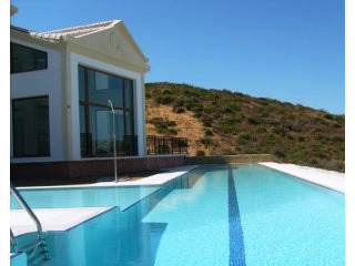 5 Bedrooms - Villa - Malaga - For Sale