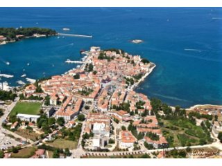 POREČ - Povijesna zgrada u strogom centru grada, 200...