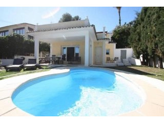 4 bedroom villa for sale