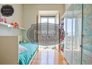 3 Bed Apartment for Sale in Santos