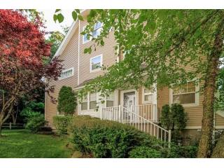 2 bedroom Condominium For Sale: White..