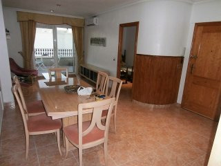 3 bedroom, 2 bathroom Apartment, (build..