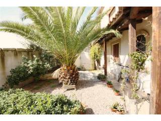 1 Bedroom - Apartment - For Sale