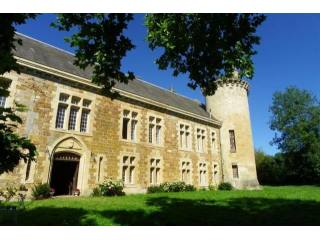6 bedroom Castle For Sale: 46100 FIGEAC
