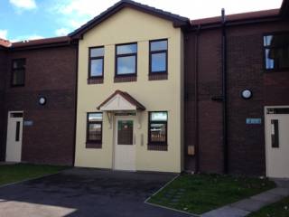 2 bedroom Flat to rent at Waverley..