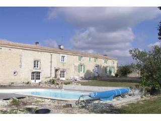 6 bedroom Character For Sale: 16100..