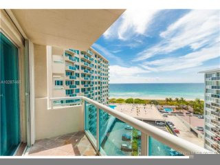 2 bedroom Flat For Sale: 5333 Collins..