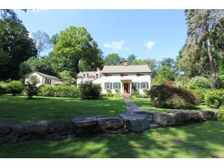 3 bedroom Residence For Sale: South..