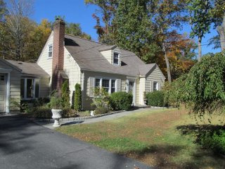 4 bedroom House For Sale: 2 Elizabeth..
