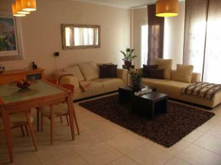 4 Bedroom Townhouse in Jesus Pobre