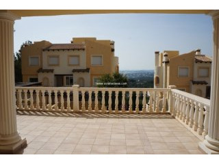 House - KT205: Townhouse, Altea Hills..