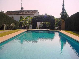 4 Bedrooms - Villa - Malaga - For Sale