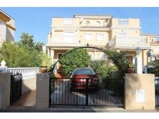 3 Bedroom 2 Bathroom Townhouse In Playa..