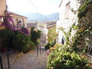 3 Bedrooms - Villa - Alicante - For Sale