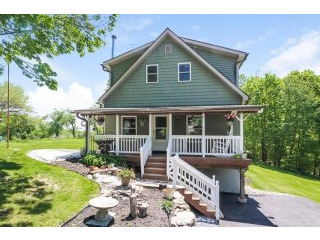 3 bedroom House For Sale: 176 Mountain..