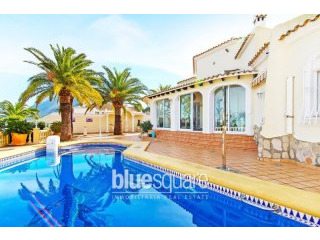 Opportunity, villa with sea view! La..