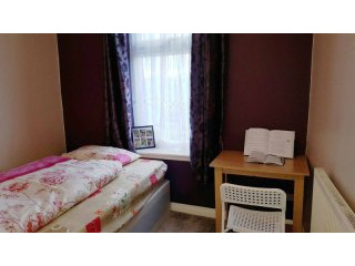 Double room, Zone 3, Leyton