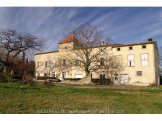 6 bedroom House For Sale: 11000 AUDE