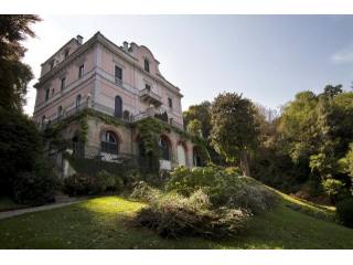 2 bedroom Apartment For Sale: Stresa, IT