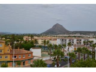 A nice 2 bedroom apartment, with a..