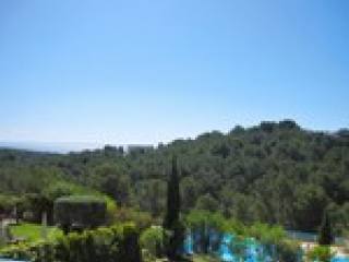 4 Bedrooms - Apartment - For Sale