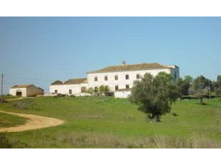 19 Bedrooms - Land - Algarve - For Sale