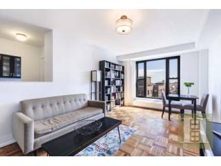 2 bedroom Apartment For Sale: 325..