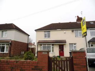 3 bedroom, Semi-detached House house..