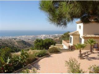 Villa for sale in Estepona, Malaga