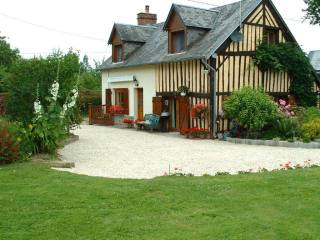 2 Bedroom Detached House For Sale