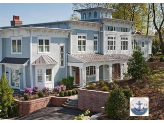 2 bedroom House For Sale: 523 E Putnam..