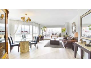 3 Bedroom Apartment For Sale In Elviria