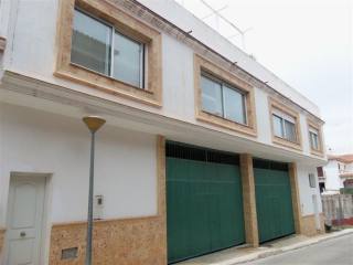 Town House - A very modern and..