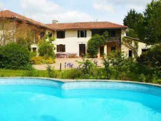 4 Bedrooms - House - Midi-Pyrenees -..