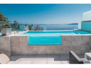 OPATIJA, moderna dvojna vila s bazenom i panoramskim..