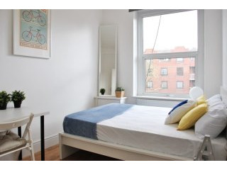 Single with double bed near West..