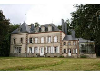 10 bedroom Castle For Sale: 85700..