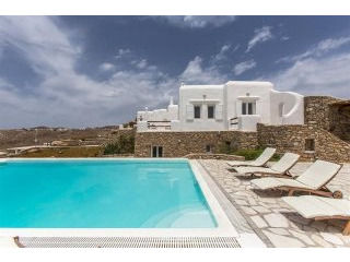 15 bedroom Hotel For Sale: Mykonos..