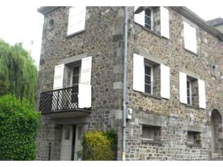 Superb Property in Lovely Village