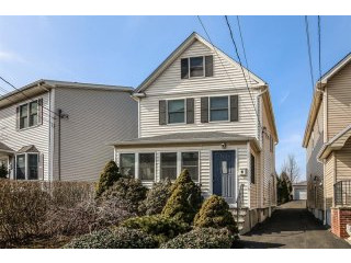 3 bedroom House For Sale: 306 Jefferson..