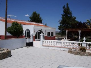 Villena Campo House