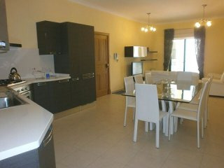 Flat, Luxurious Finish