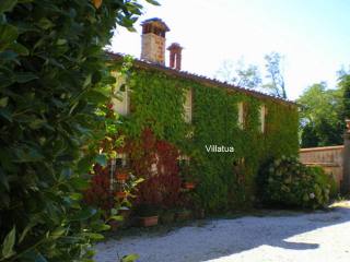 Villa - For Sale - East of Lucca &..