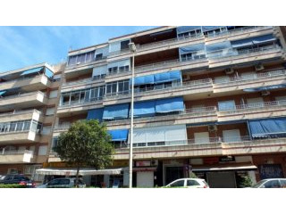 Resale · Apartment · Spain · Costa Bl..