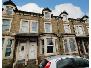 4 bedroom, Terraced House house for sale