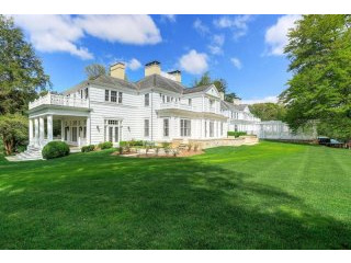6 bedroom House For Sale: 167 Zaccheus..