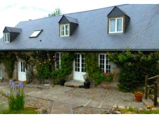 Country House, Lake & 4.4 Hectares